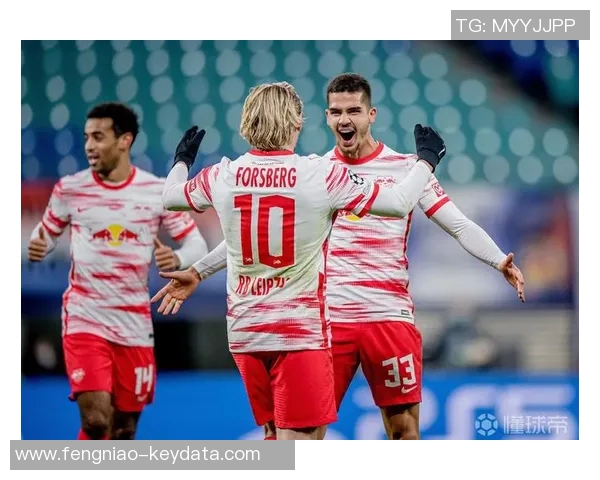 德甲大战莱比锡3-0曼城神奇扑救点燃全场气氛与转会风波