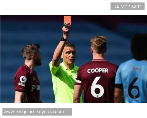 国王杯激战曼城大胜波尔图红牌事件引发全场热议与争议