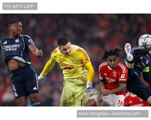 英超惊现冷门国米逆转本菲卡4比3全场沸腾瞬间回顾